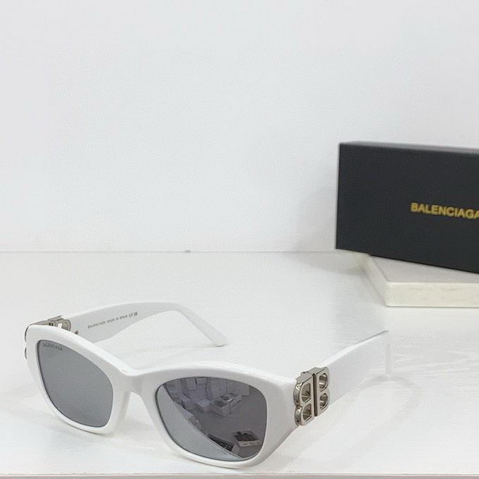 Balenciaga Sunglasses ID:20250617-102